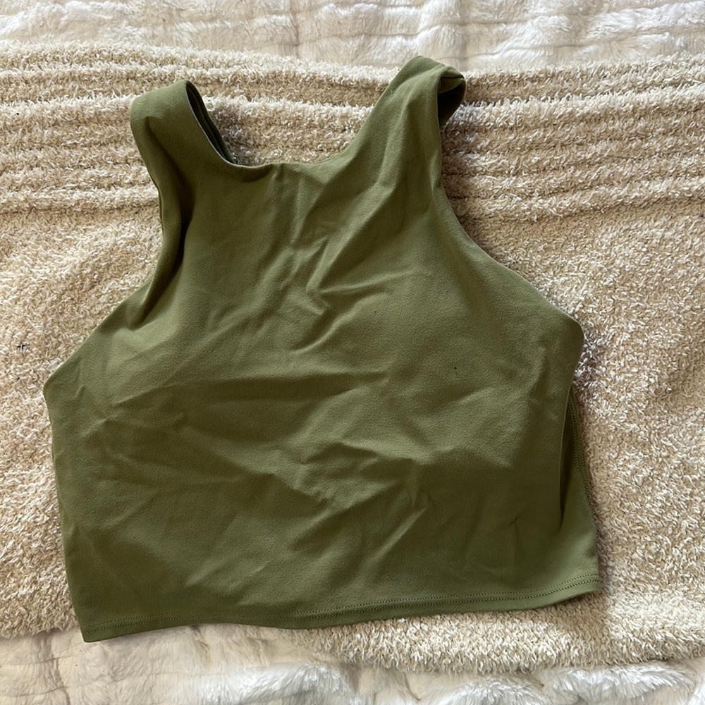 Size:xs ATHLETA padded cropped tank top army green